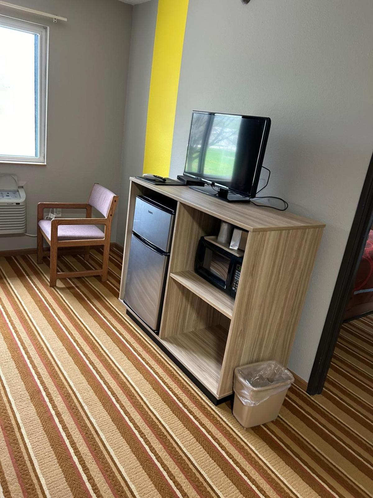 Hotel Super 8 By Wyndham Blair Zewnętrze zdjęcie